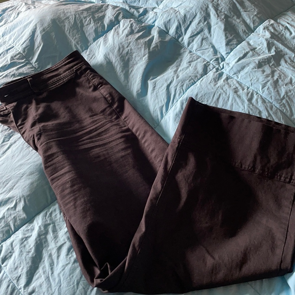 Everlane lightweight khakis